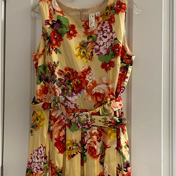Emma & Michele Dress - Picture 1 of 6